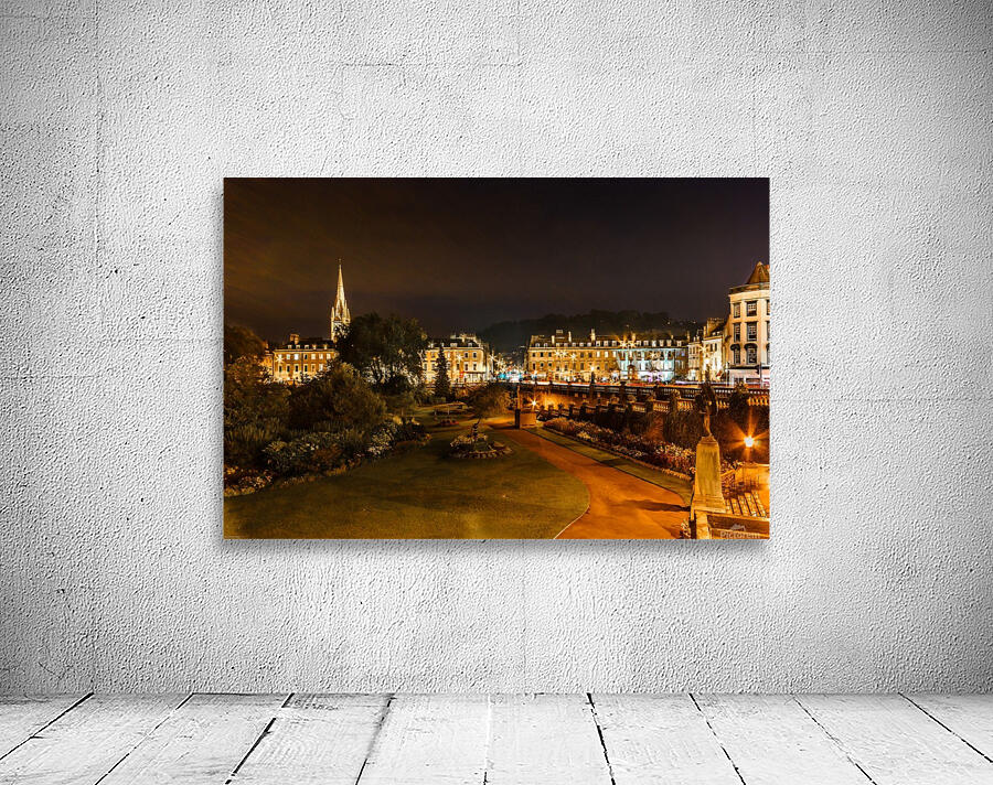 Bath at night Wall Preview