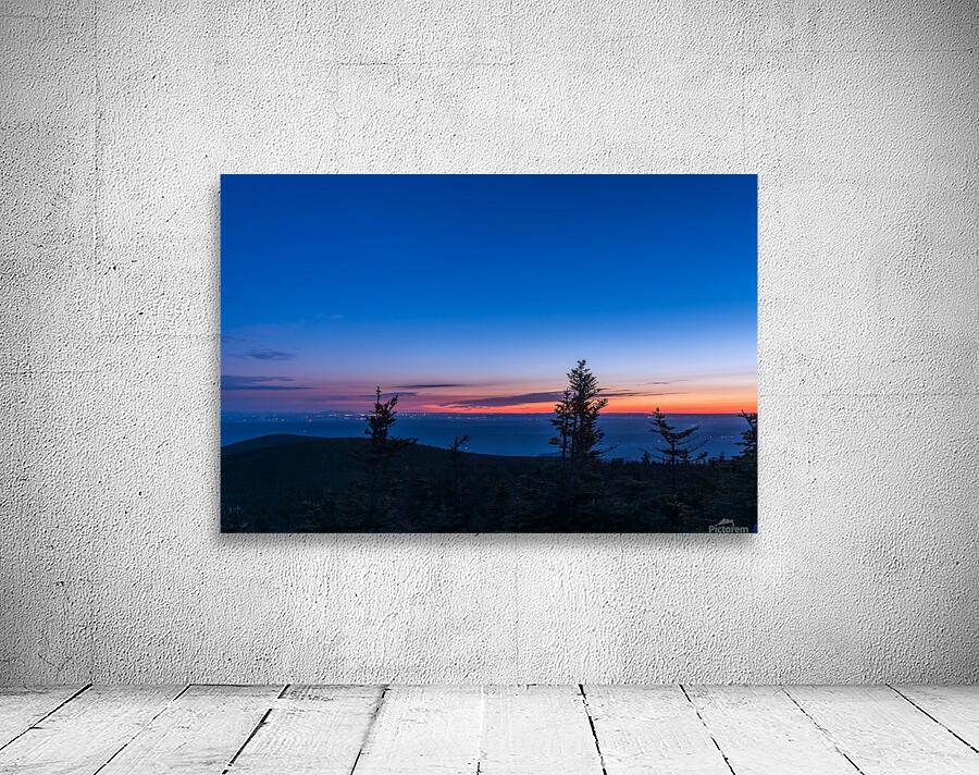 Blue sky when the sun setting Wall Preview