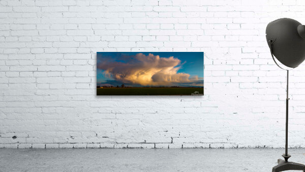 Columns in Olympus Wall Preview