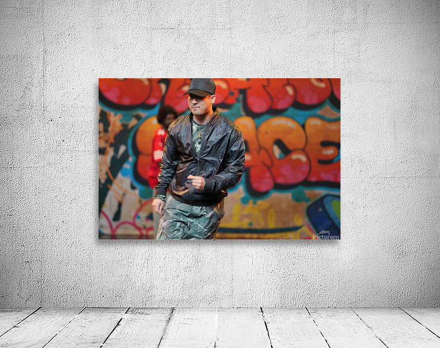 dancer7 Wall Preview