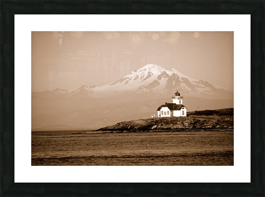 Mount Baker and Lighthouse in Sepia Best Seller Impression et Cadre photo
