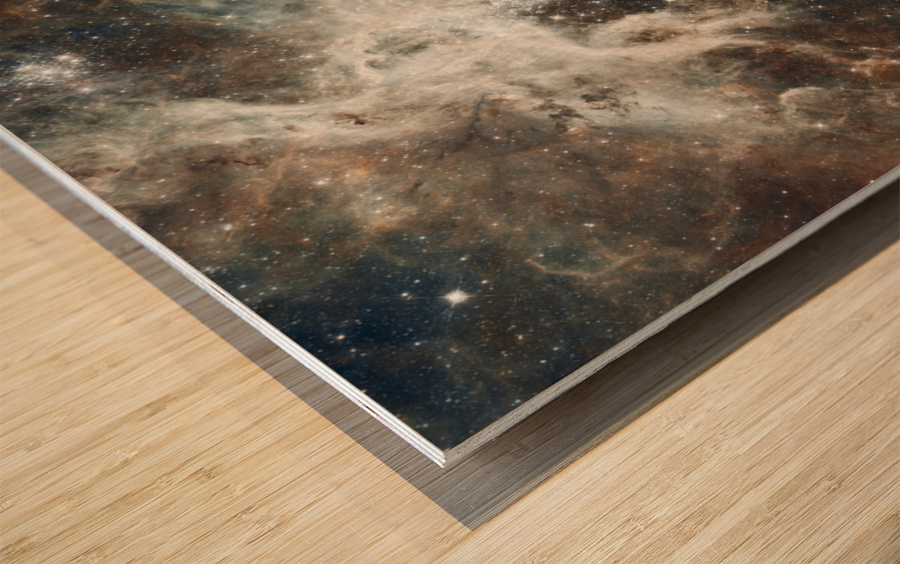 30 Doradus Nebula Wood print