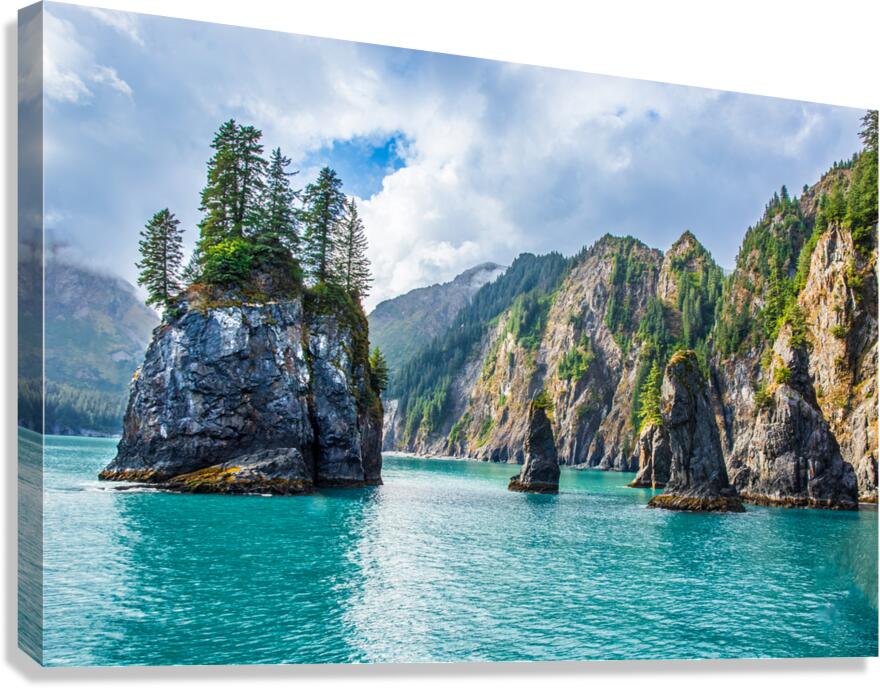 Spire Cove In Kenai Fjords