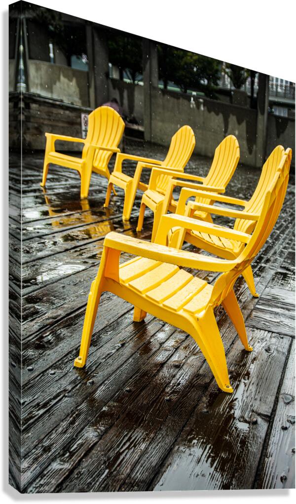 Grouping Of Yellow Chairs Near Pike Place Market In Seattle Washington