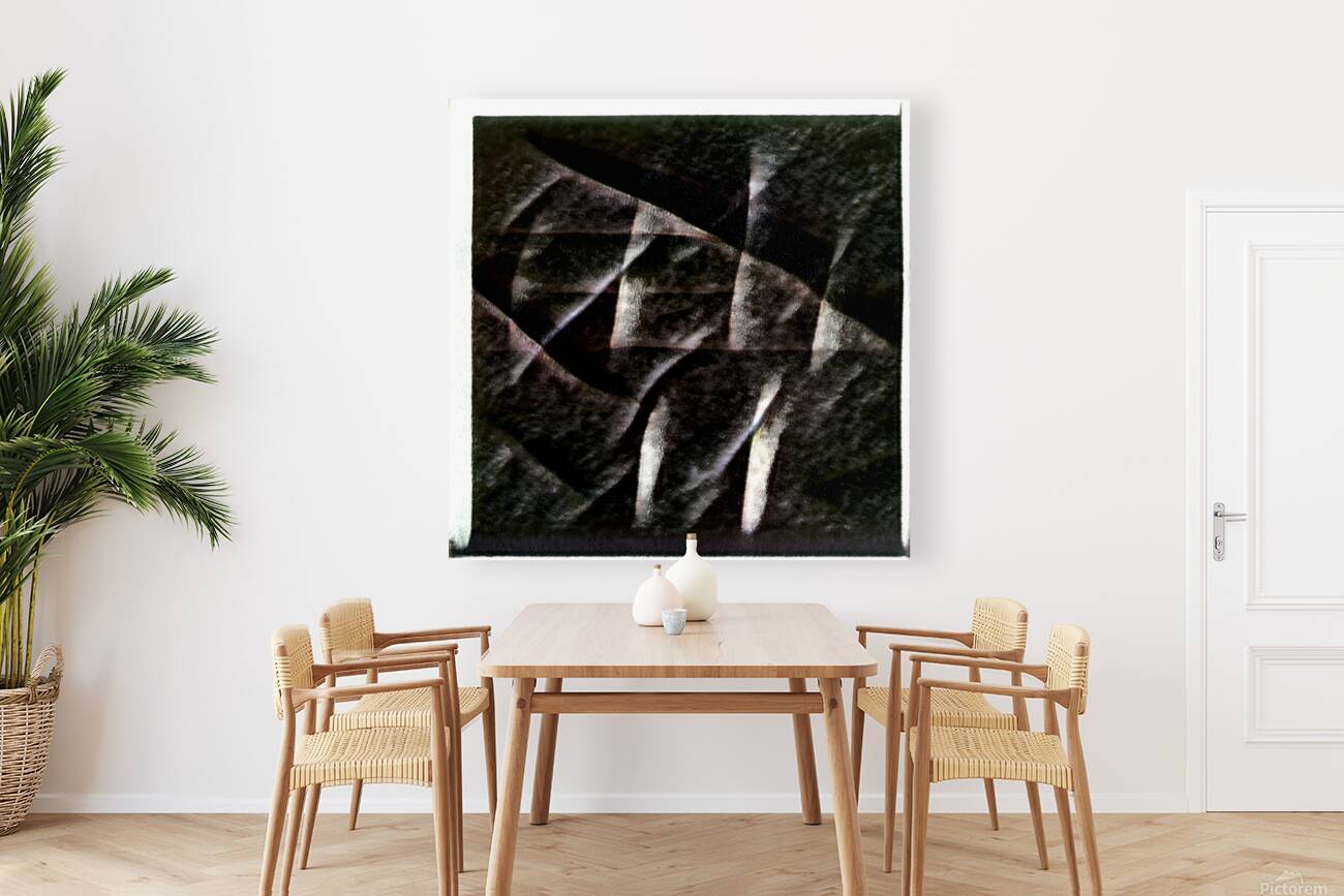 1022 8K Reproduction