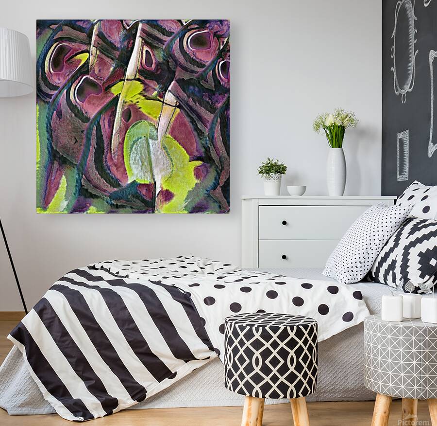 1694 8K Reproduction