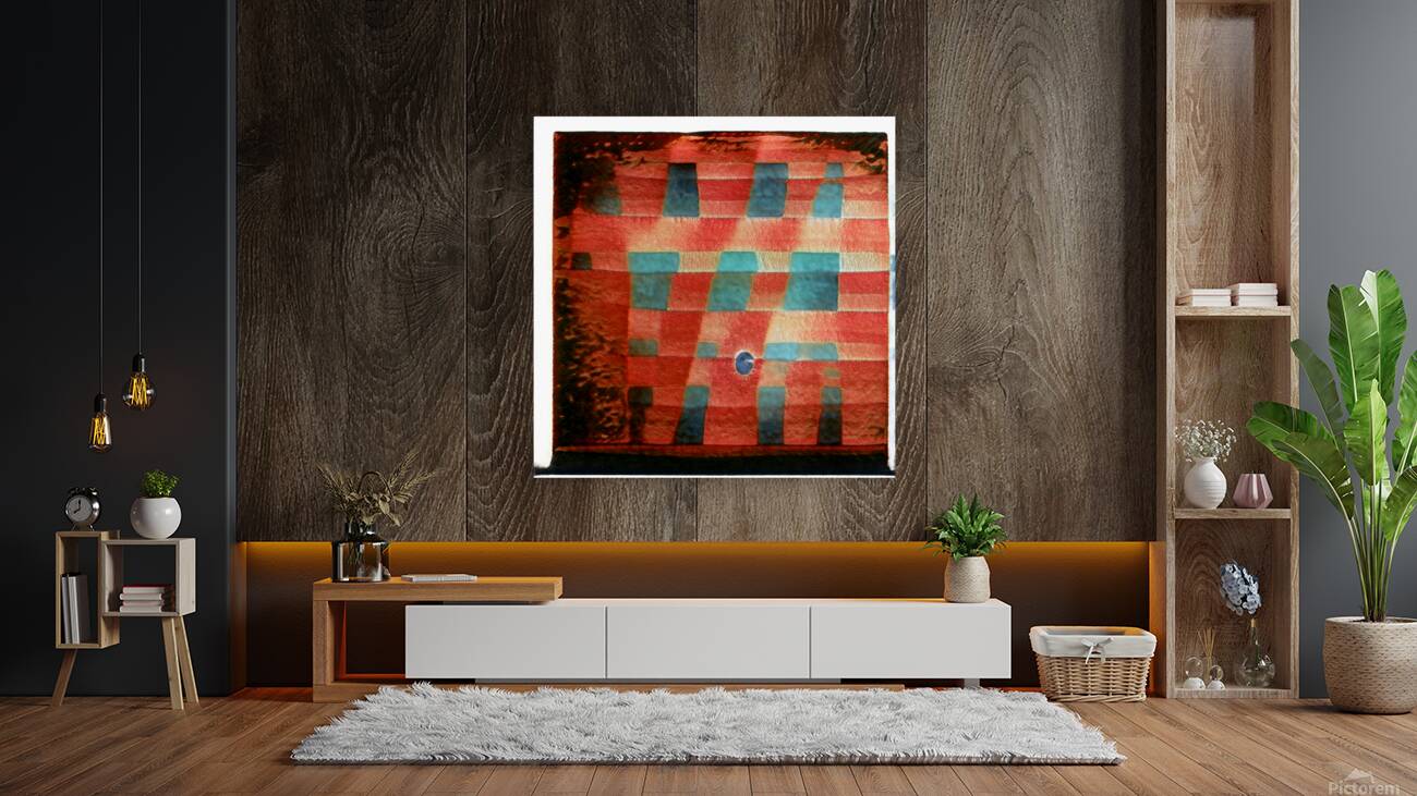 2305 8K Reproduction