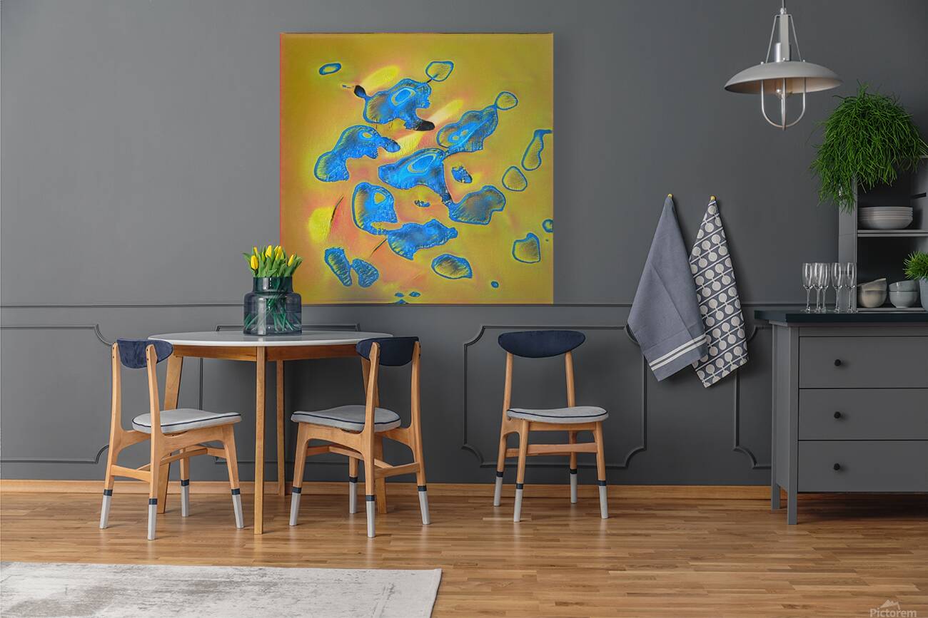 3318 8K Reproduction