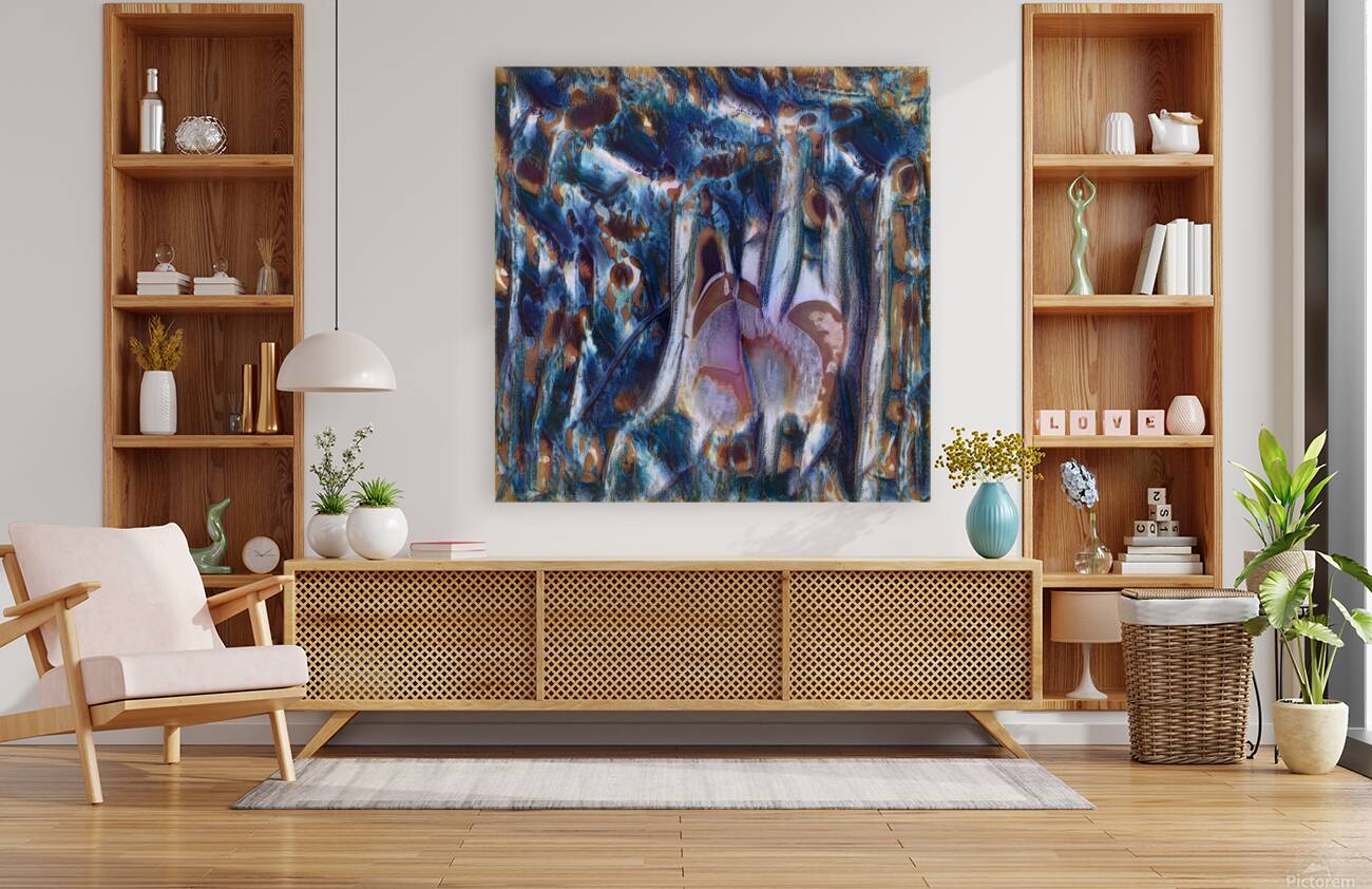 3913 8K Reproduction