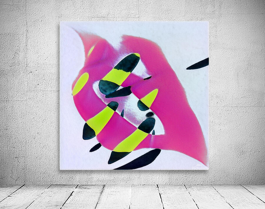 3592 8K Wall Preview