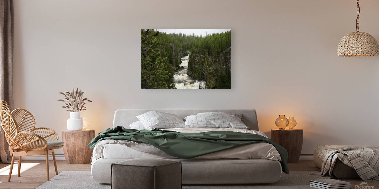 Yellowstone Waterfall Reproduction