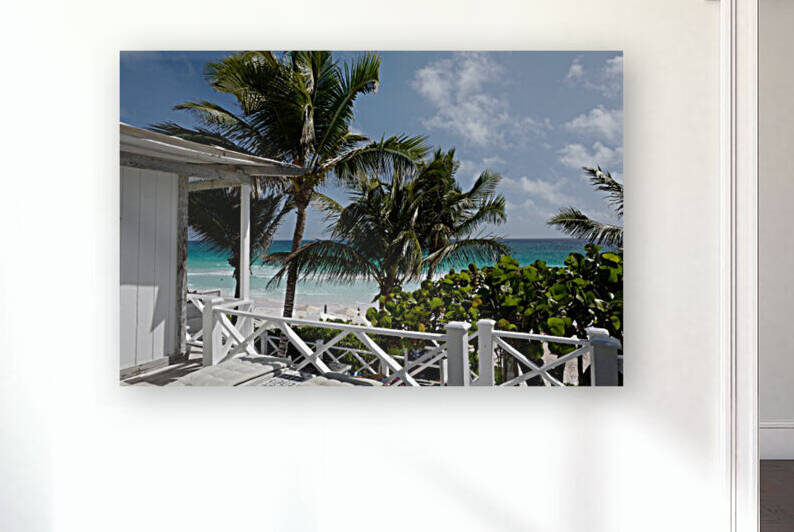 Border Island- Bahamas by Wowey