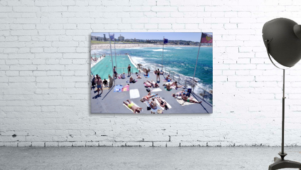 Slim Bondi Wall Preview