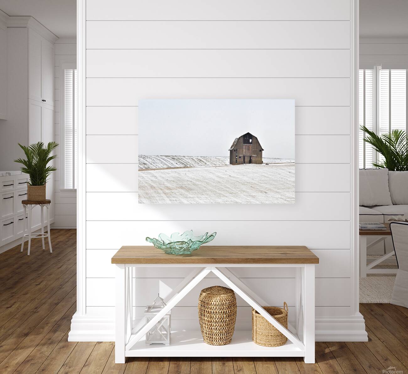 Standing Resolute 2 Reproduction