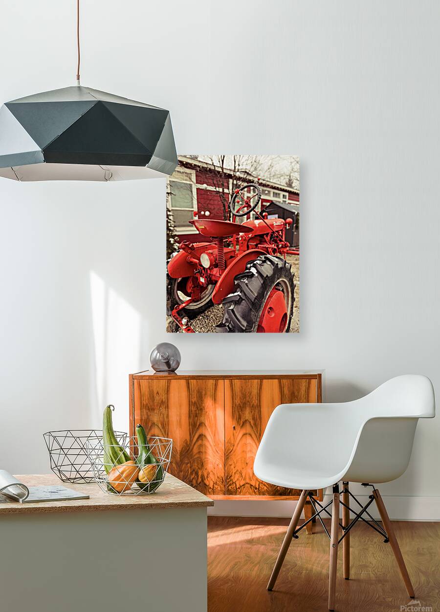 Red Farmall Reproduction