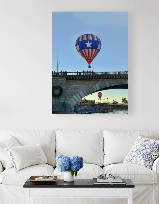 Balloons at the bridge -2 by Leslie Affeldt Photography