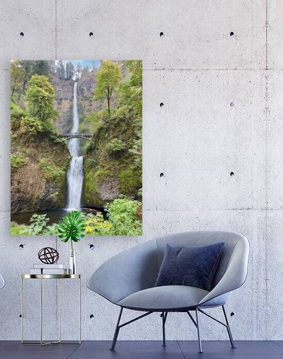 Multnomah Falls by Leslie Affeldt Photography