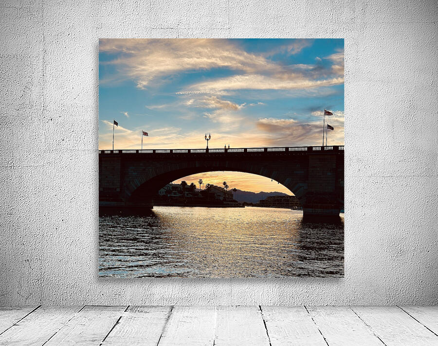 London Bridge Sundown Wall Preview