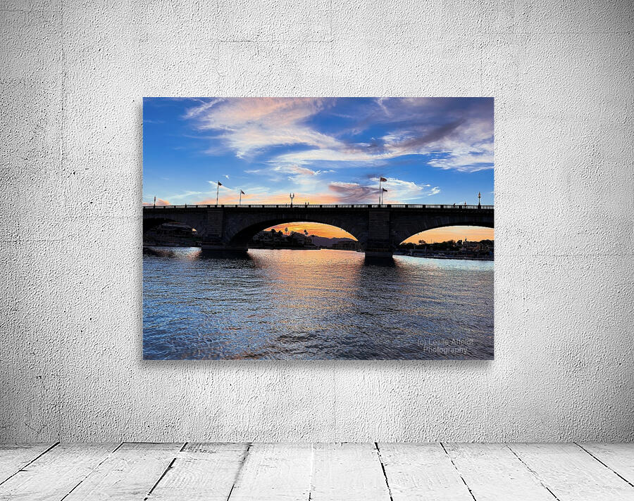 London Bridge Sunset Wall Preview