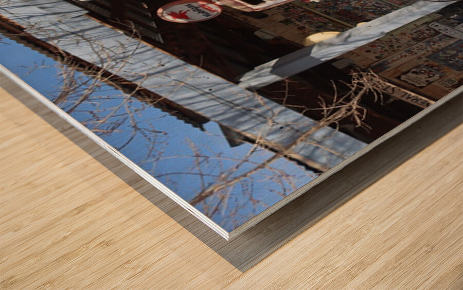 Mobil Oil at Hackberry Route 66 Wood print