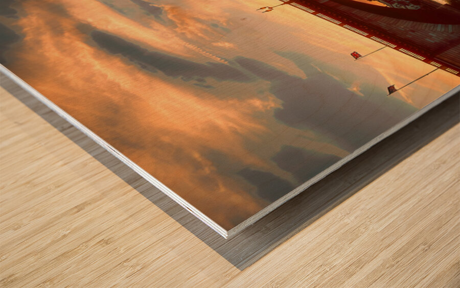 London Bridge - Marmalade Sky Wood print