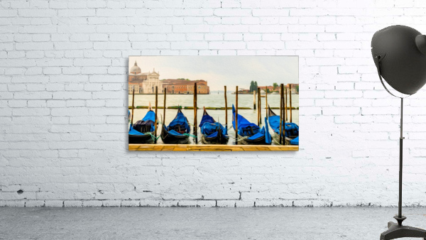 Gondolas Wall Preview