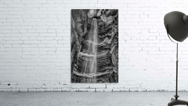 Ruby Falls Wall Preview