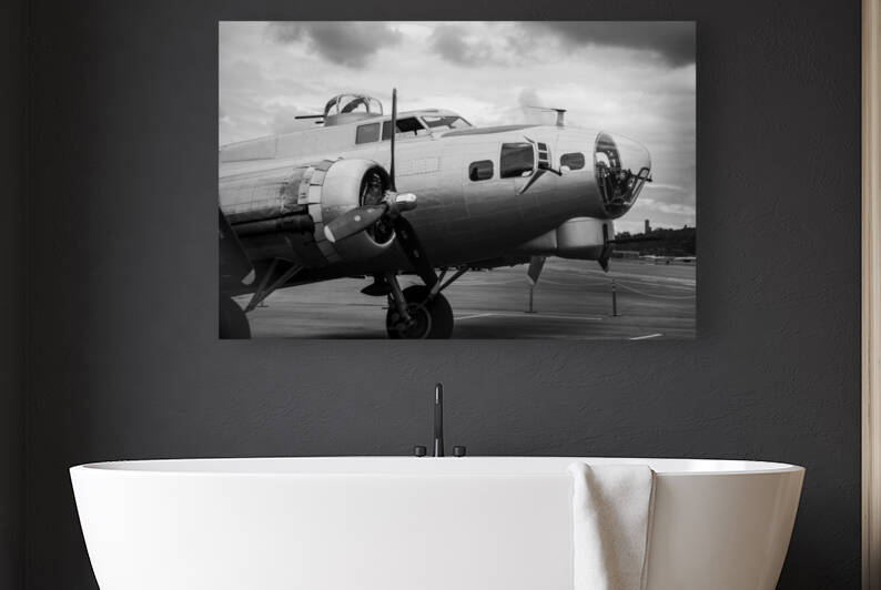 B-17 by Recre8it