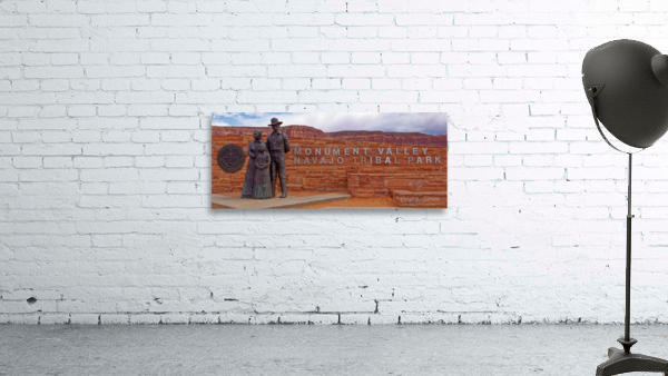 Monument21 Wall Preview