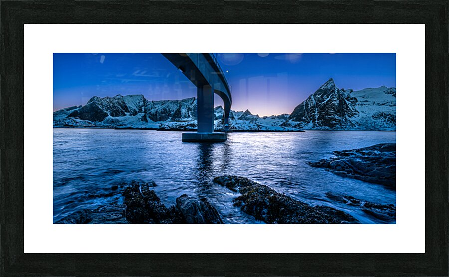 1 2 0591 Picture Frame print
