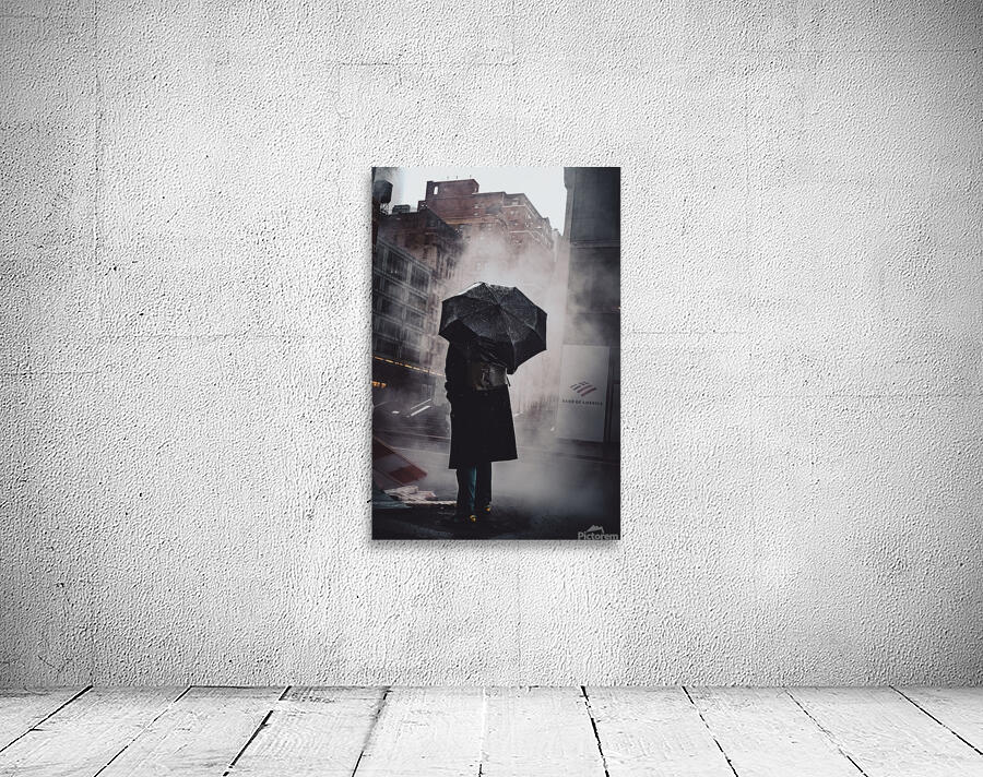 Miki va dans la fumee Wall Preview