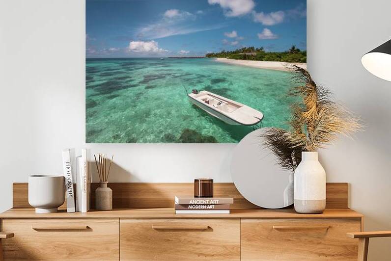 Crystal Clarity. Maldives by Jenny Rainbow