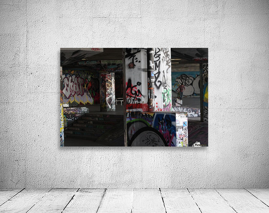 under world Wall Preview