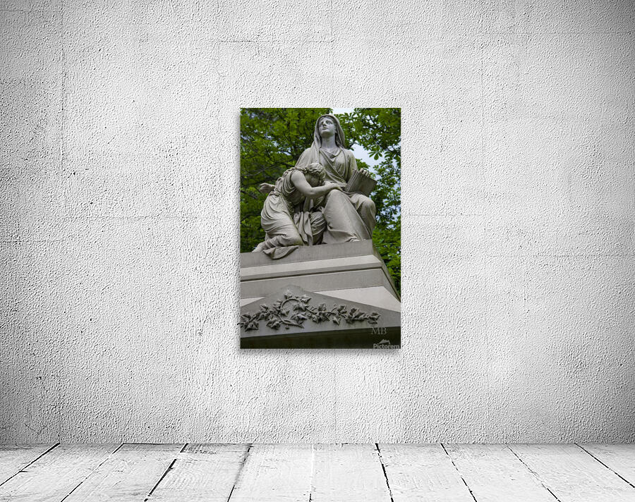 Case Monument Wall Preview