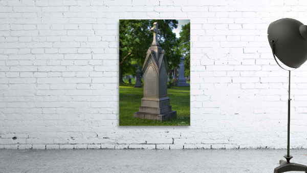 Squire Monument Wall Preview