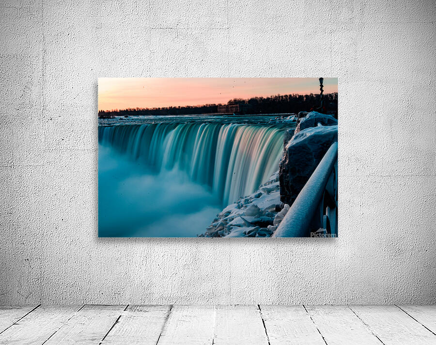Niagara Wall Preview