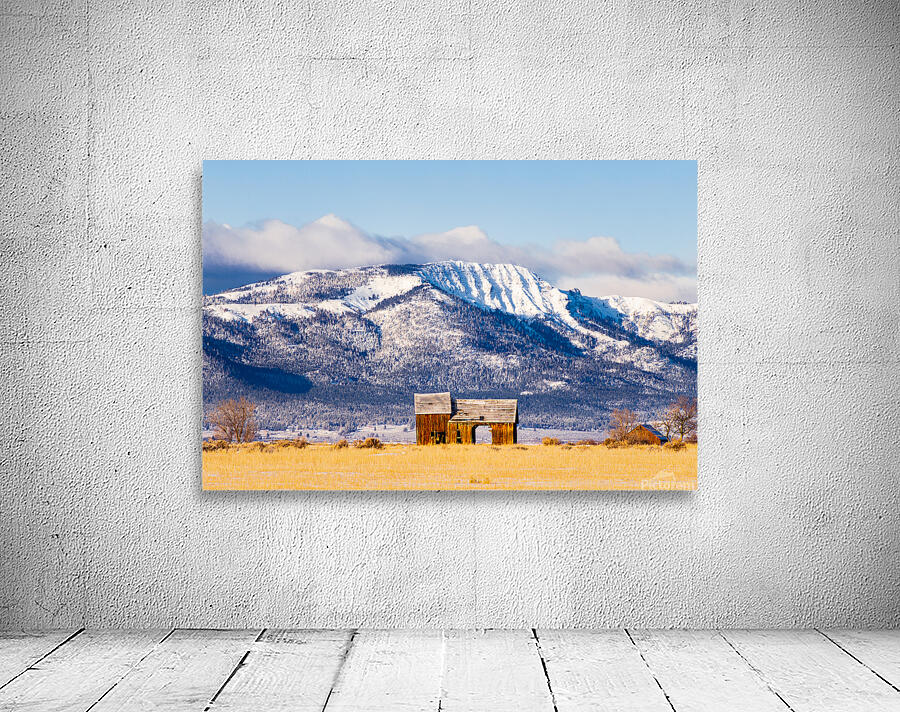 Frosty and Weathered - Barn and Thompson Peak in Lassen County California Wall Preview