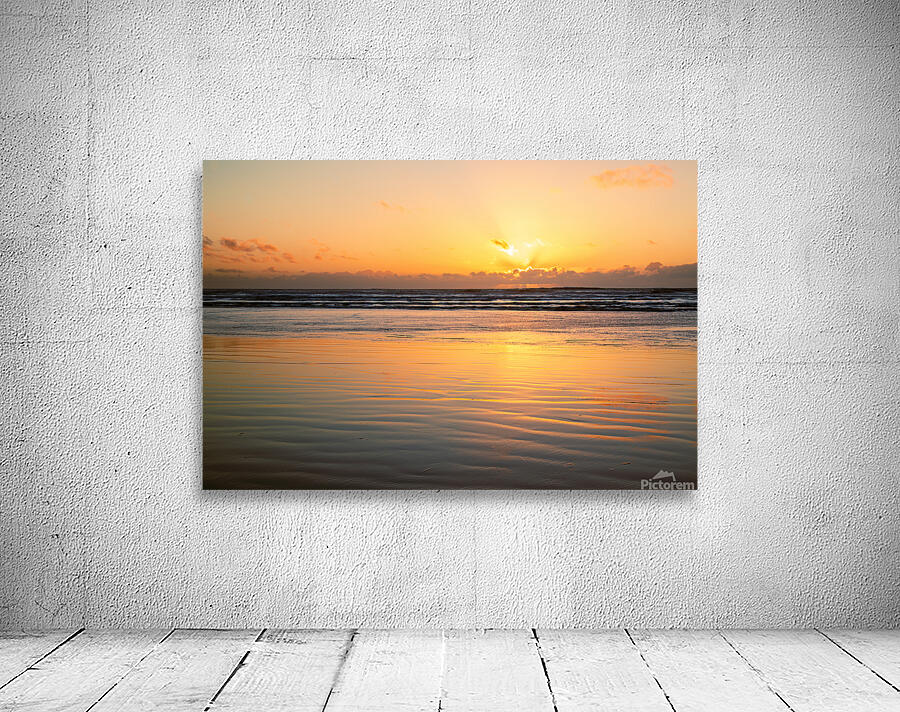 Sun and Sand Wall Preview