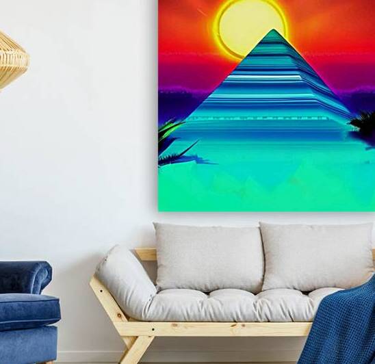 Piramide by Patricia Brown