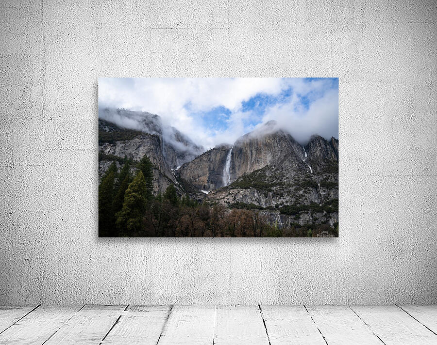 Yosemite Falls Wall Preview