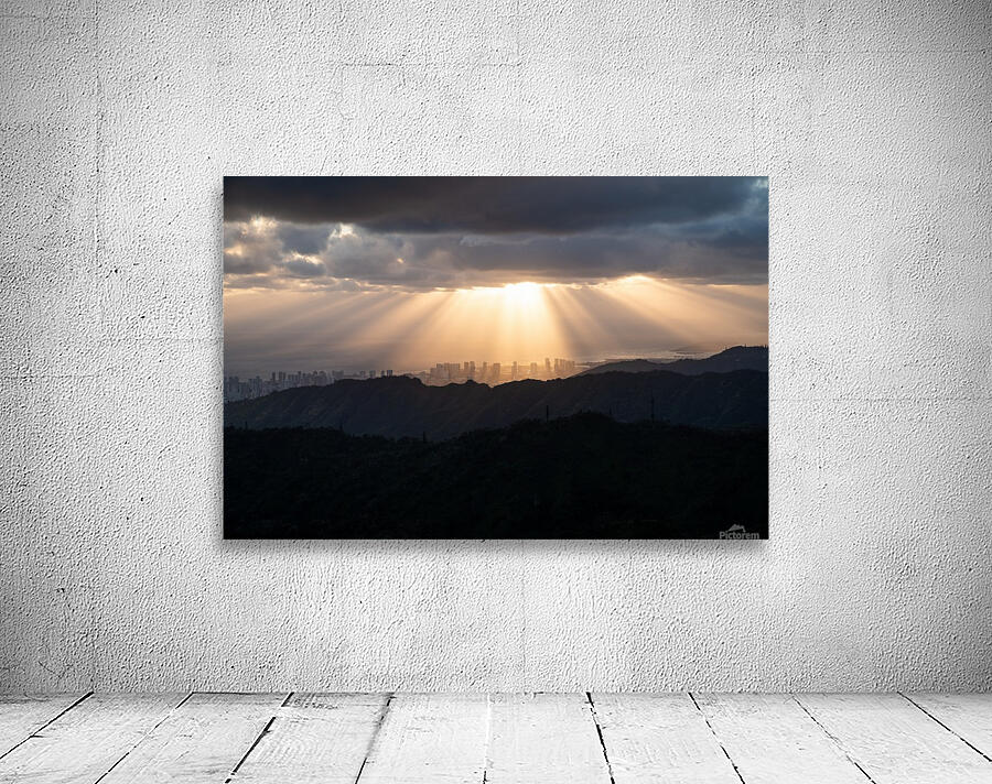 Honolulu Light Rays Wall Preview