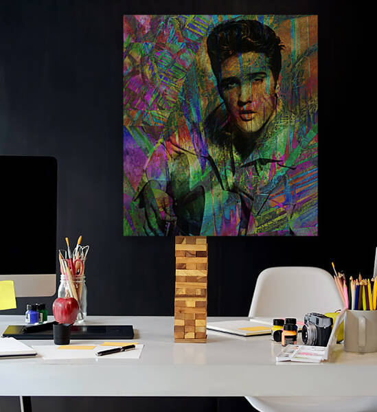 Elvis Presley by Rob Hemphill