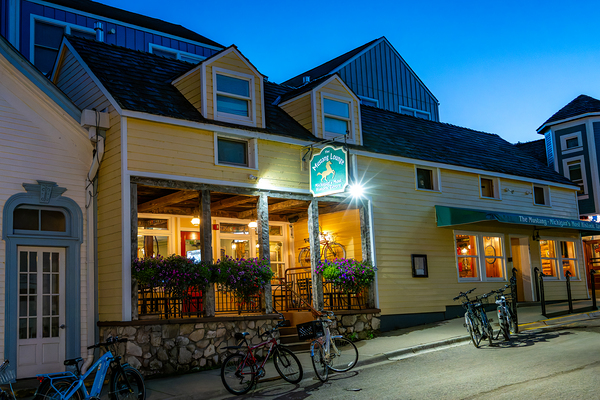 The Mustang Lounge Téléchargement Numérique