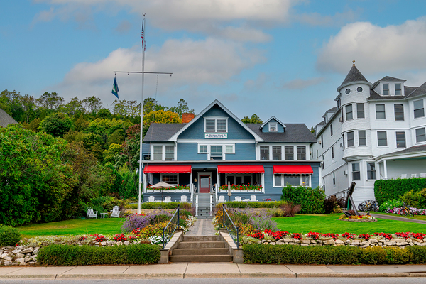 The Mackinac Island Yacht Club Digital Download