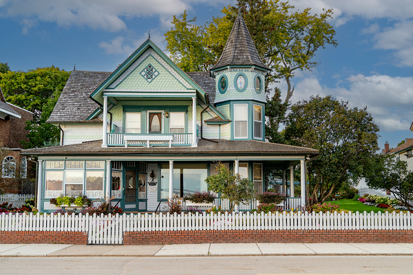 Beautiful Victorian Home on Mackinac Island Digital Download
