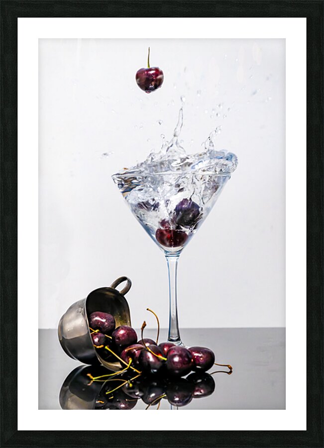Cherries in a Vodka Martini Impression et Cadre photo