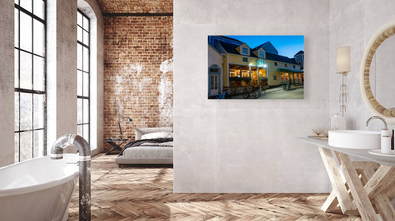 The Mustang Lounge Reproduction