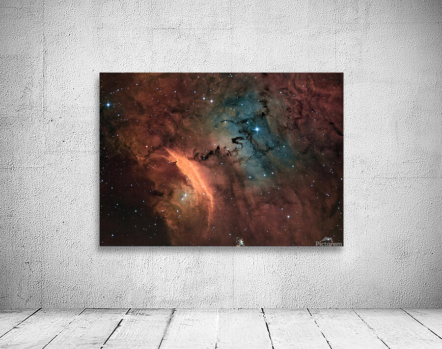 IC 4685 Wall Preview