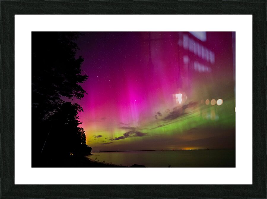 Lake Huron Aurora 2 Picture Frame print