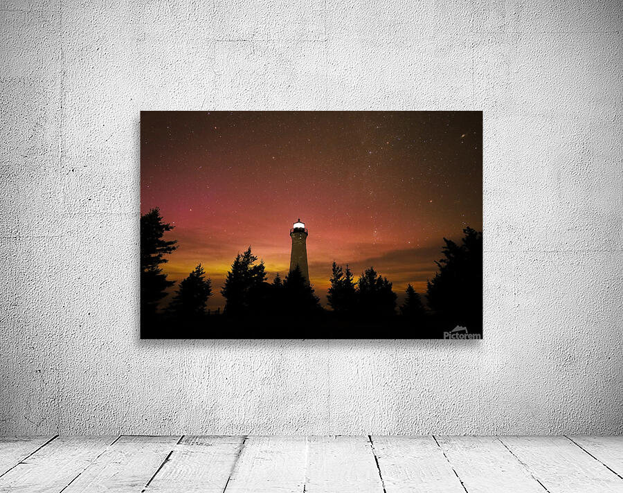 Crisp Point Aurora  Wall Preview